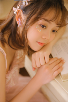 巜丰满的女邻居4伦理